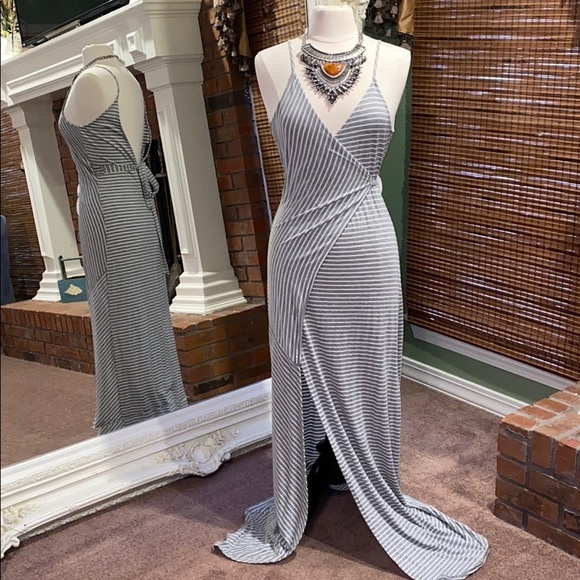 💋MAXI💋 - Picture 2 of 4